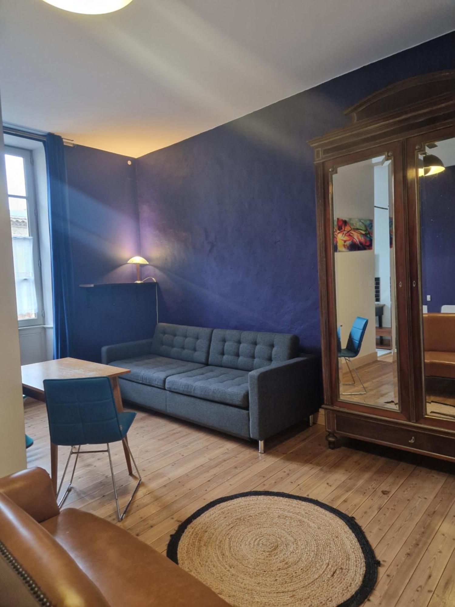 Appartement Le Jardin Aux Camelias à La Roche-sur-Yon Extérieur photo